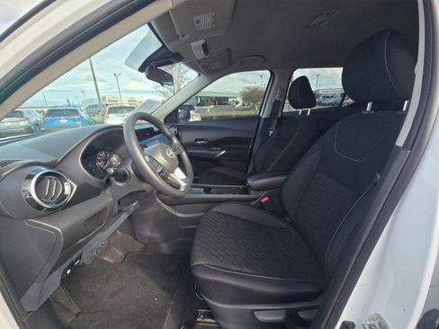 Used 2022 Nissan Kicks SV image 24