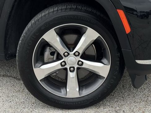 Used 2021 Jeep Grand Cherokee L Limited image 35