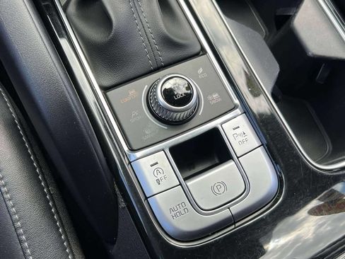 Used 2022 Kia Telluride LX AWD/4WD image 31