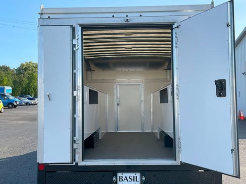 Used 2022 Chevrolet Express 3500 Work Van w/ Power Convenience Package image 15