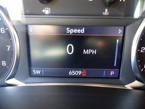 Used 2025 Chevrolet Blazer LT FWD image 27