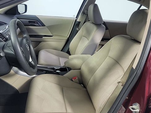 Used 2014 Honda Accord LX image 17