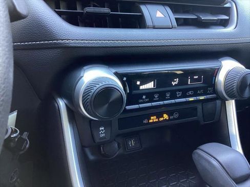 Certified 2023 Toyota RAV4 LE FWD image 13
