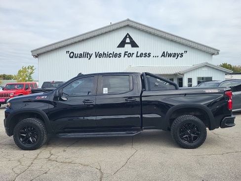 Used 2019 Chevrolet Silverado 1500 LT Trail Boss image 19