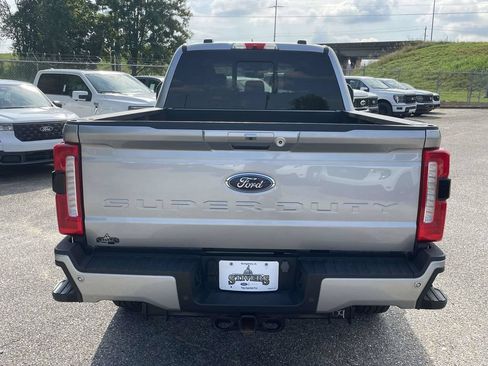 Certified 2024 Ford F250 Lariat w/ Lariat Ultimate Package AWD/4WD image 4