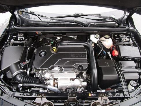 Certified 2024 Chevrolet Malibu LT image 9