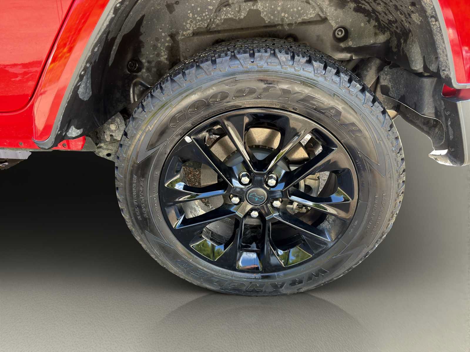 Used 2024 Jeep Wrangler Unlimited Sahara AWD/4WD image 23