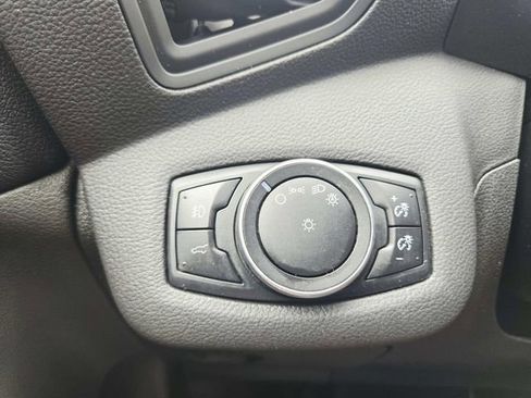 Used 2017 Ford Escape SE FWD image 28