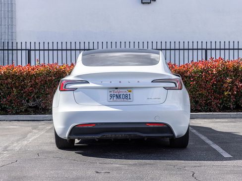 Used 2024 Tesla Model 3 Long Range image 9