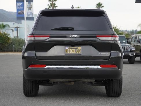 Certified 2023 Jeep Grand Cherokee Limited image 5