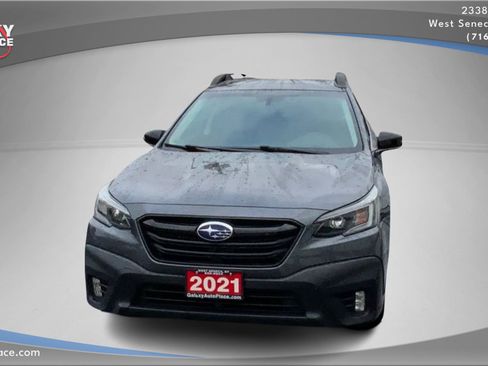 Used 2021 Subaru Outback Onyx Edition XT image 2