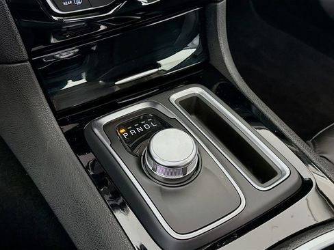 Used 2023 Chrysler 300 Touring L w/ Popular Equipment Group image 18