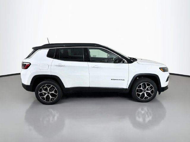 New 2026 Jeep Compass Limited AWD/4WD image 8