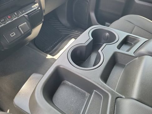 Used 2020 Chevrolet Silverado 2500 Custom w/ Custom Value Package AWD/4WD image 27