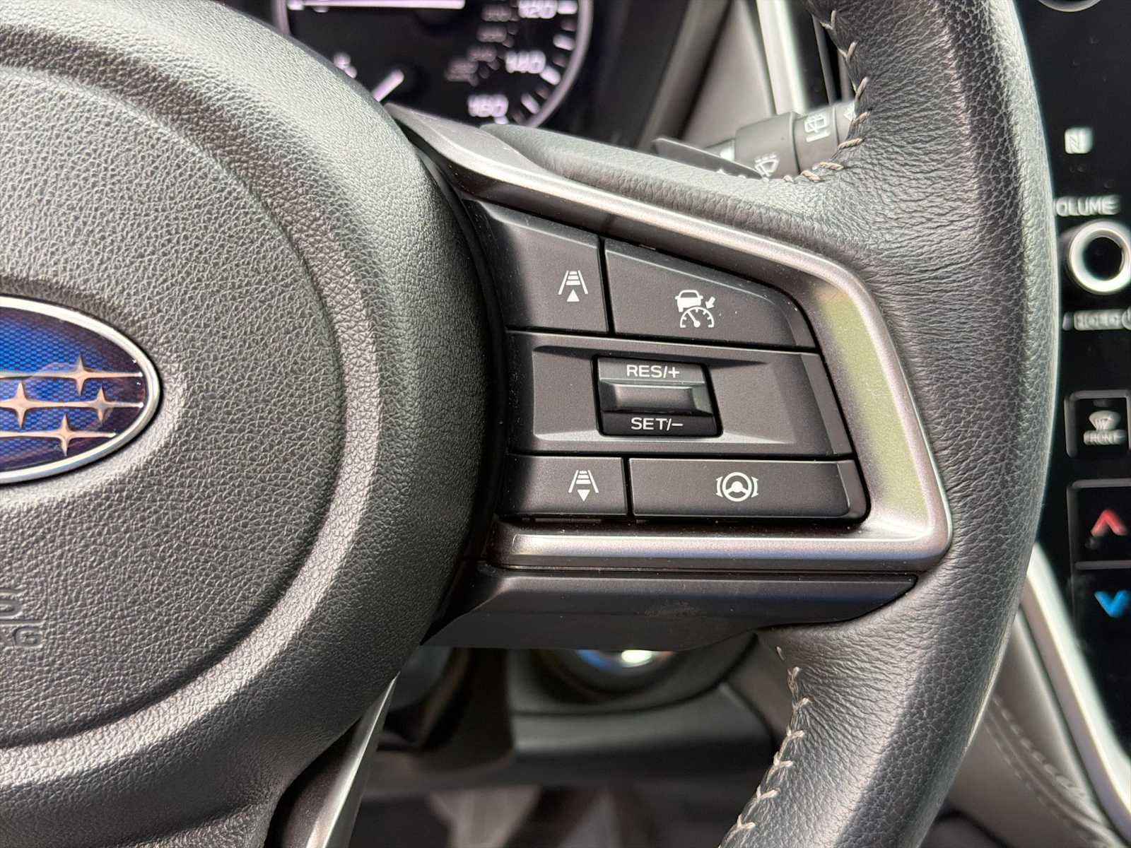 Certified 2023 Subaru Outback Onyx Edition AWD/4WD image 21