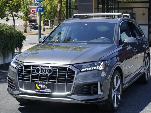 Used 2021 Audi Q7 3.0T Premium Plus w/ Premium Plus Package image 3