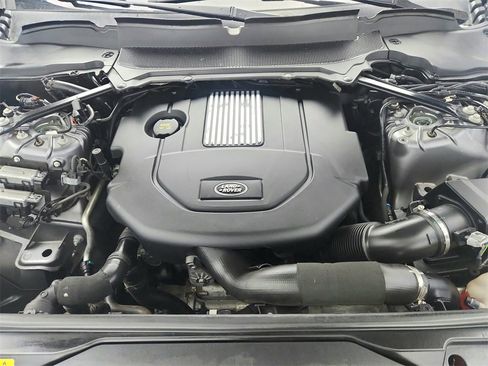 Used 2020 Land Rover Discovery HSE image 44