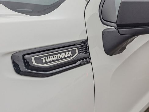 New 2026 GMC Sierra 1500 Elevation image 11