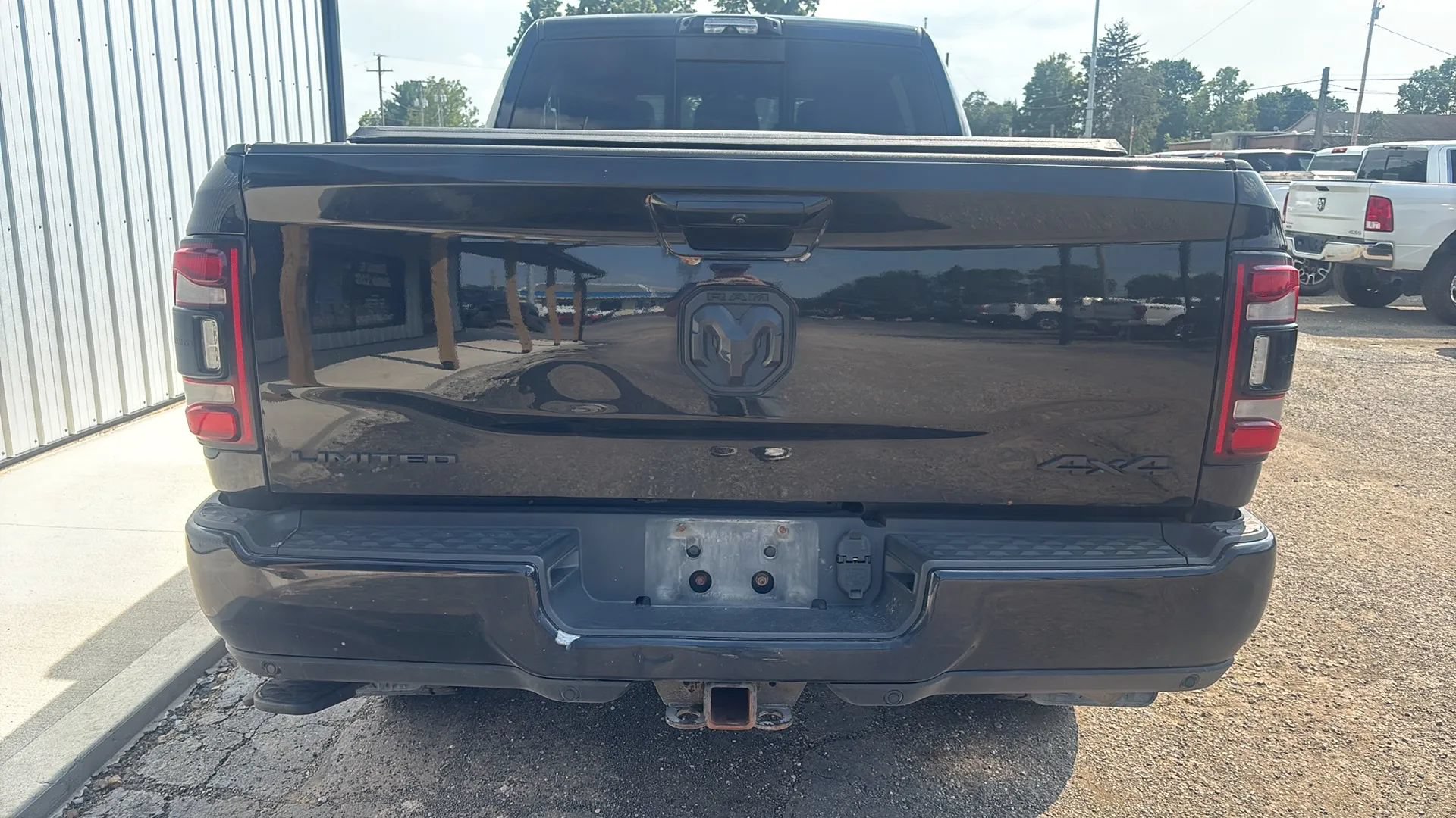 Used 2021 RAM 3500 Limited AWD/4WD image 9