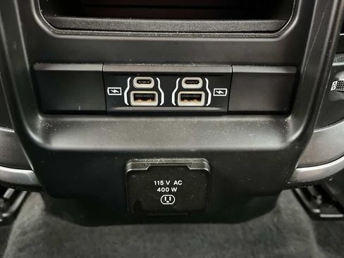 Used 2022 RAM 1500 Big Horn AWD/4WD image 19