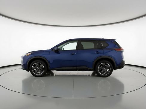 Used 2025 Nissan Rogue SV AWD/4WD image 5