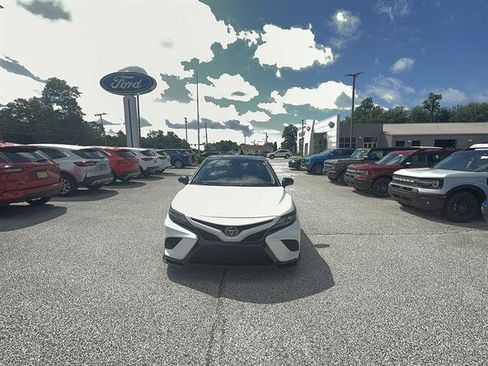 Used 2022 Toyota Camry TRD w/ TRD Package w/JBL Audio FWD image 10