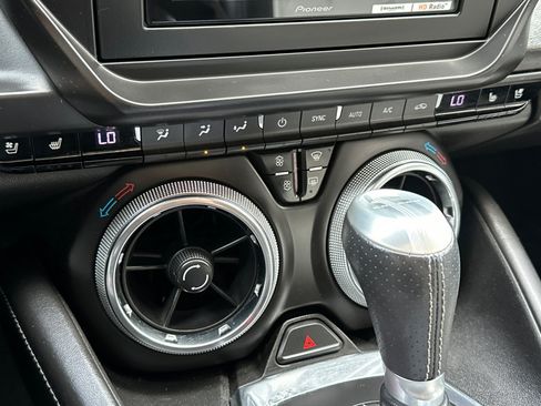 Used 2016 Chevrolet Camaro LT RWD image 30