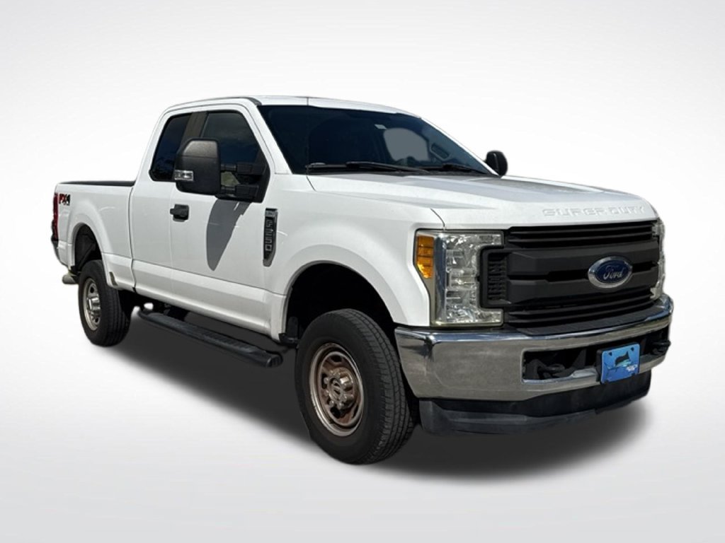 Used 2017 Ford F250 XL w/ Power Equipment Group AWD/4WD image 2