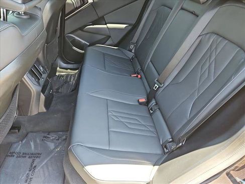 Certified 2025 BMW X3 xDrive30i w/ M Sport Package AWD/4WD image 24