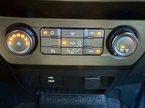 Used 2022 Ford F250 XL w/ STX Appearance Package image 18