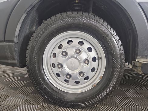 Used 2024 Ford Transit 250 T-250 130 Low Rf 9070 GVWR AW w/ Exterior Upgrade Package image 30