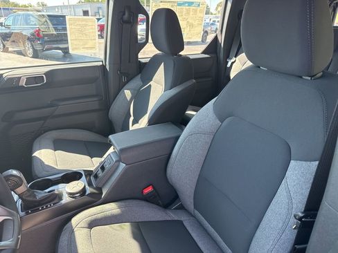 New 2025 Ford Bronco 4-Door w/ Sasquatch Package image 15