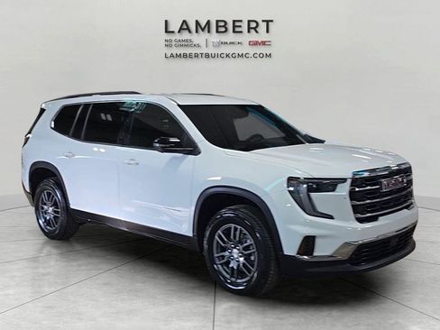 Used 2025 GMC Acadia Elevation image 7