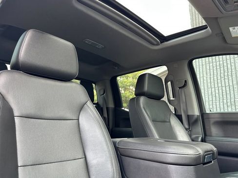 Used 2019 GMC Sierra 1500 SLT w/ SLT Premium Package AWD/4WD image 16