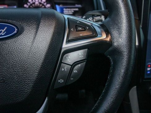 Used 2024 Ford Edge SEL image 20