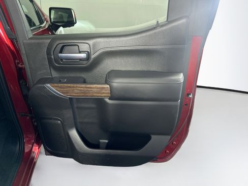Used 2021 Chevrolet Silverado 1500 High Country w/ Technology Package RWD image 29