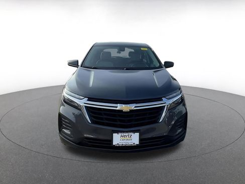 Used 2022 Chevrolet Equinox LS image 4