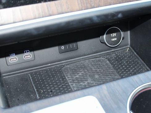 Used 2025 Genesis GV80 3.5T Prestige image 24