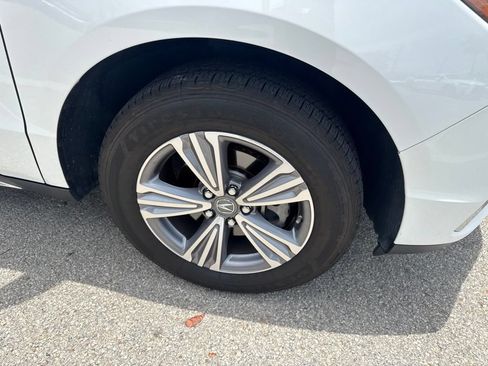 Used 2020 Acura MDX FWD image 17