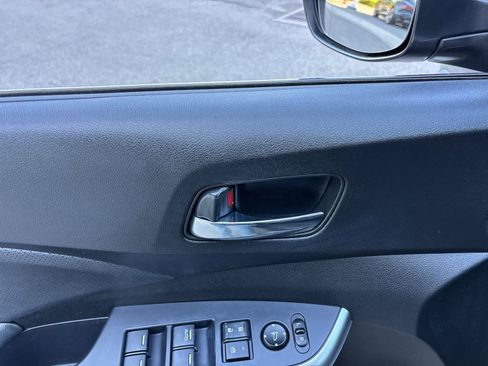 Used 2016 Honda CR-V EX-L image 12