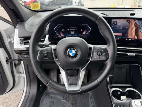 Used 2026 BMW X2 xDrive28i AWD/4WD image 30