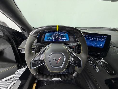 Used 2024 Chevrolet Corvette Z06 w/ Stealth Interior Trim Package RWD image 23
