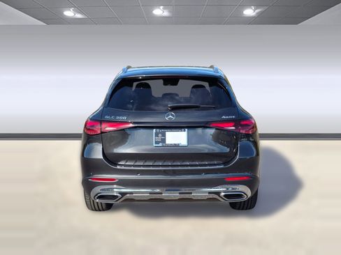 New 2026 Mercedes-Benz GLC 300 4MATIC image 9