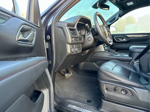 Used 2022 Chevrolet Tahoe RST w/ Luxury Package image 7