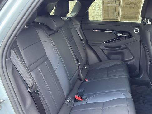 Used 2025 Land Rover Range Rover Evoque S AWD/4WD image 29