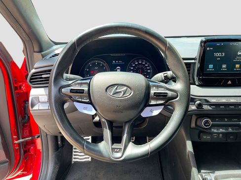 Used 2020 Hyundai Veloster N w/ Performance Package image 11