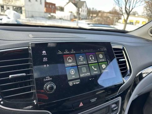 Certified 2022 Honda Pilot Touring image 23