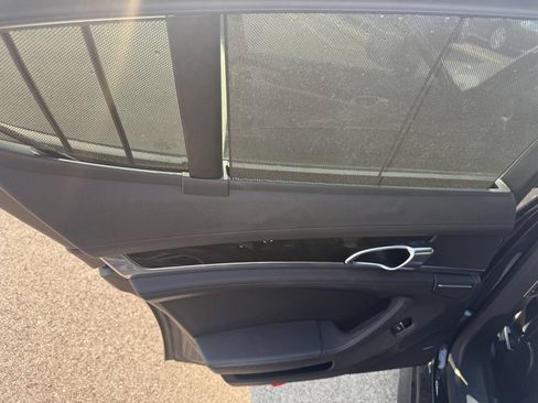 Used 2013 Porsche Panamera image 15