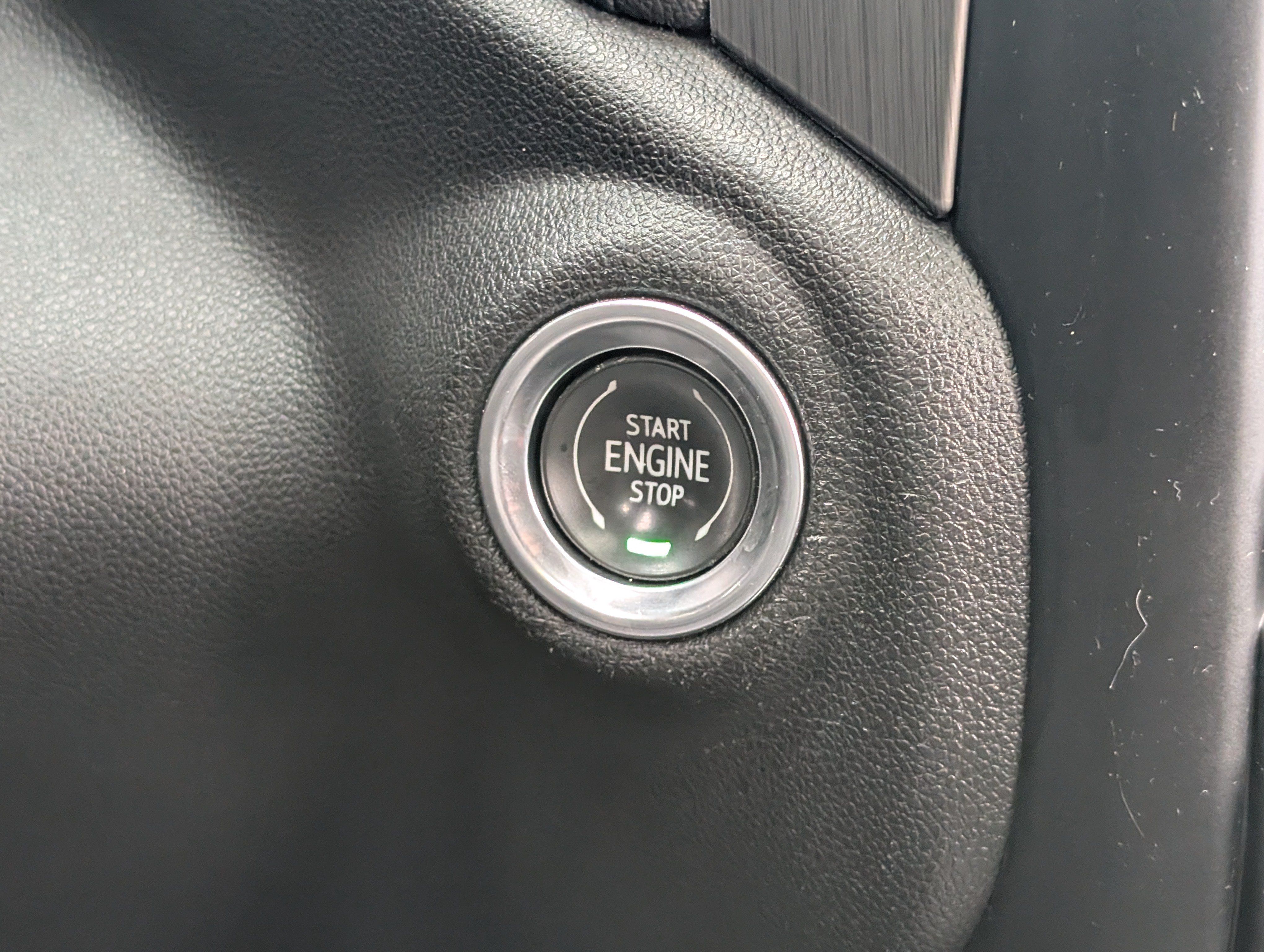 Used 2021 GMC Sierra 2500 Denali w/ Denali Ultimate Package AWD/4WD image 32