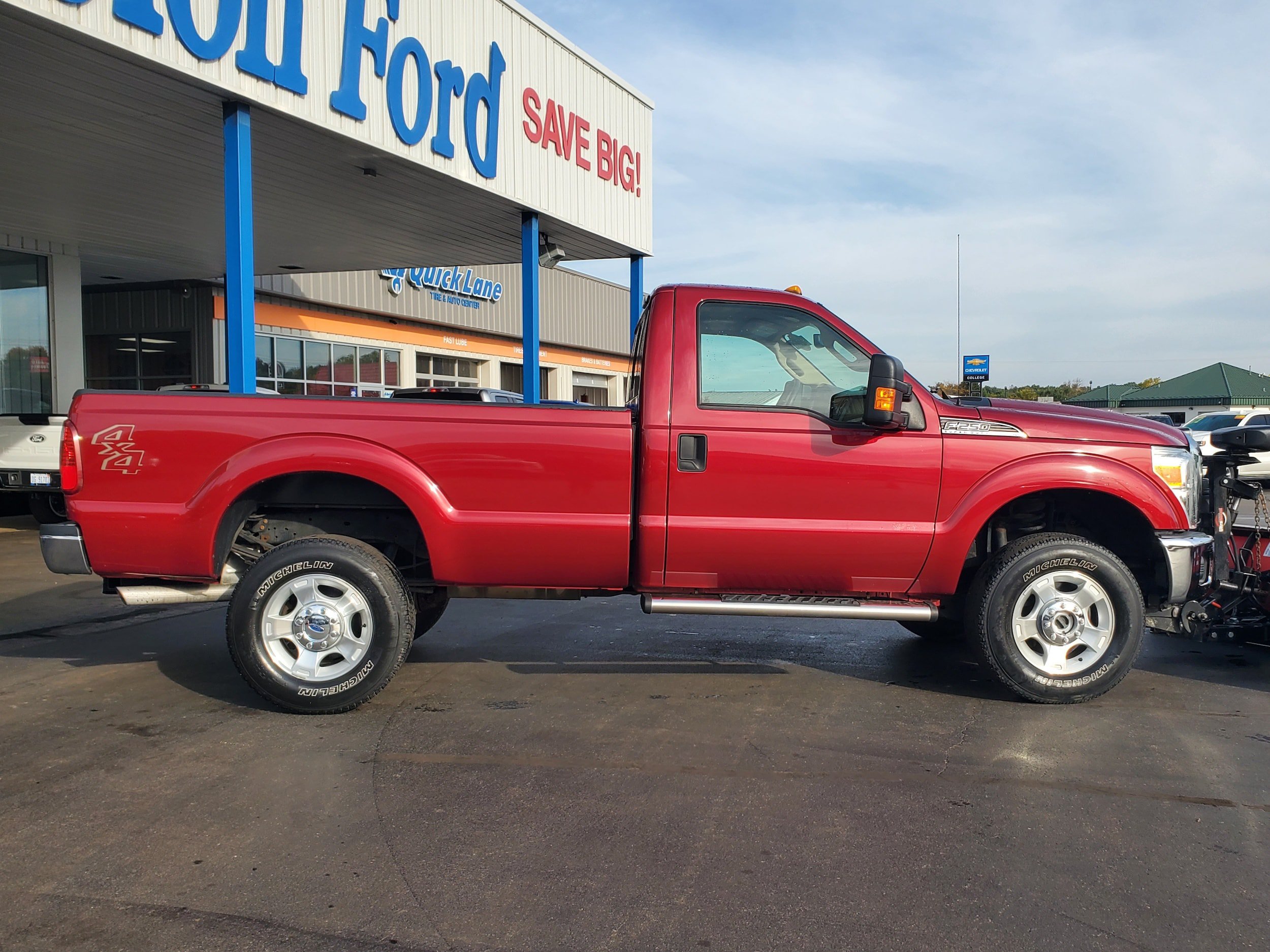 Used 2014 Ford F250 XLT w/ XLT Value Package AWD/4WD image 5